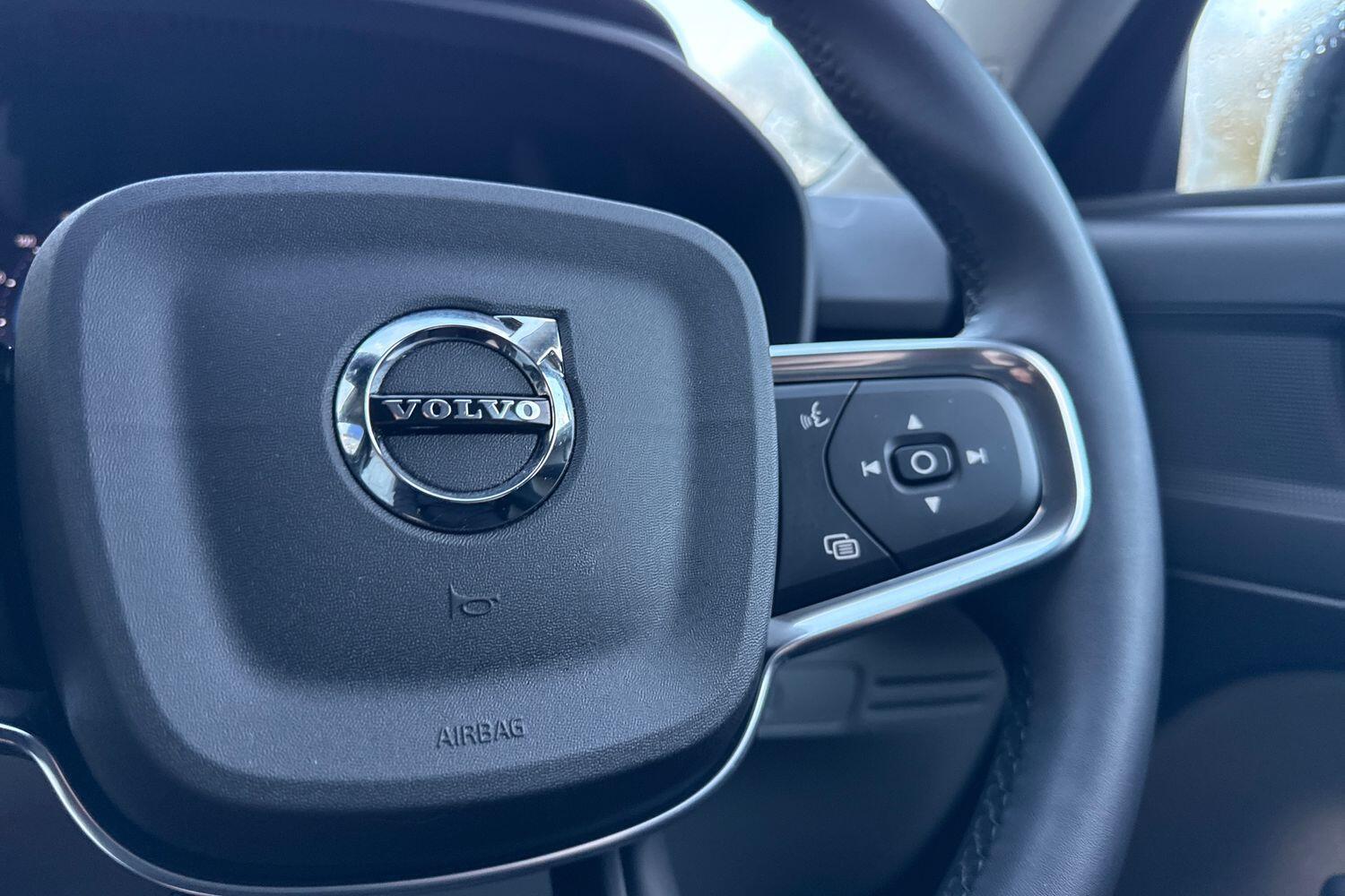 Used Volvo XC40 2022 for sale - 77377146: Photo 37