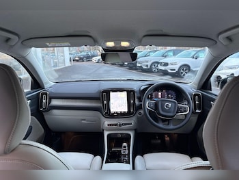 Used Volvo XC40 2022 for sale - 77377146: Photo