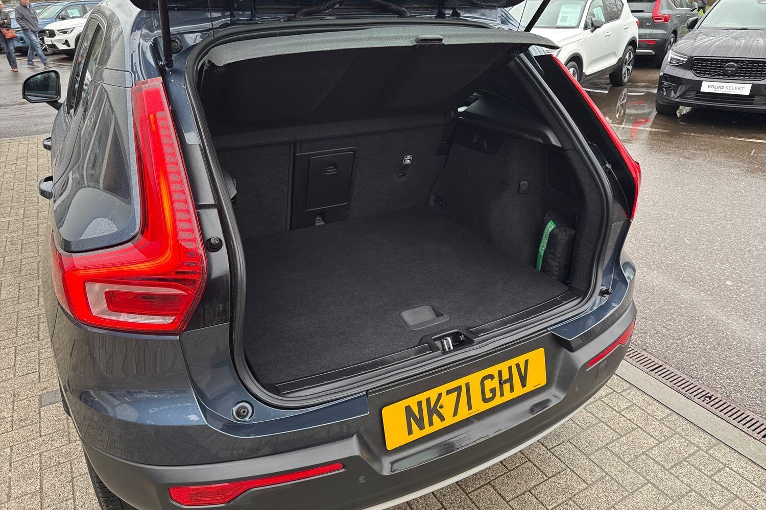 Used Volvo XC40 2021 for sale - 77468743: Photo 21