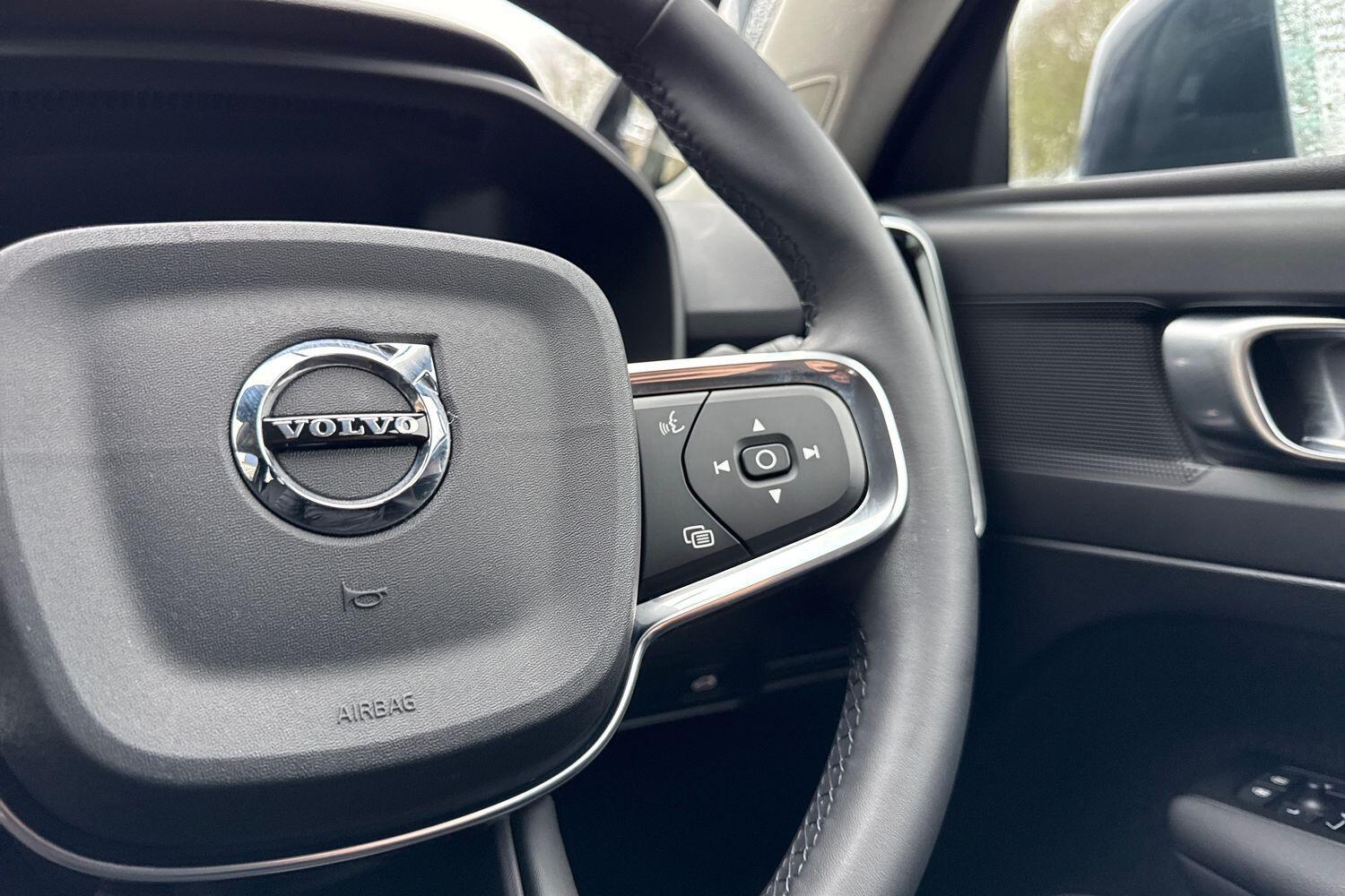 Used Volvo XC40 2021 for sale - 77468743: Photo 37