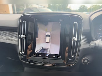 Used Volvo XC40 2018 for sale - 75493436: Photo