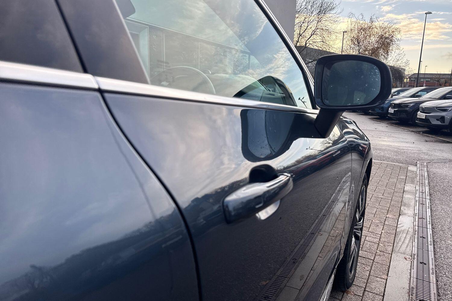 Used Volvo XC60 2022 for sale - 76824825: Photo 17