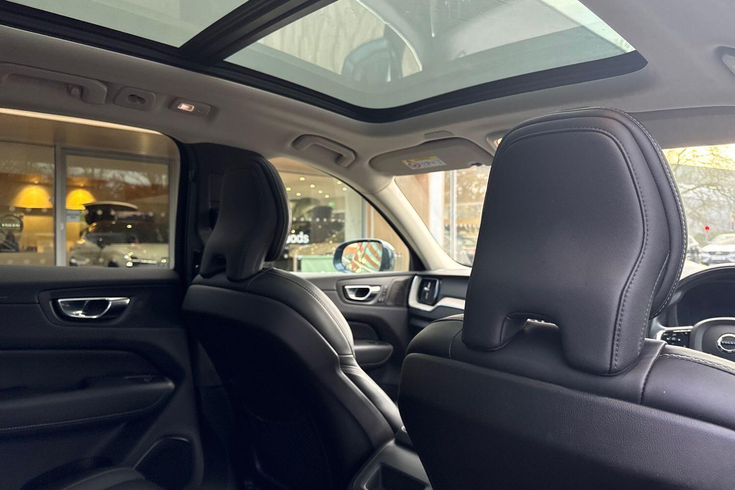 Used Volvo XC60 2022 for sale - 76824825: Photo 24