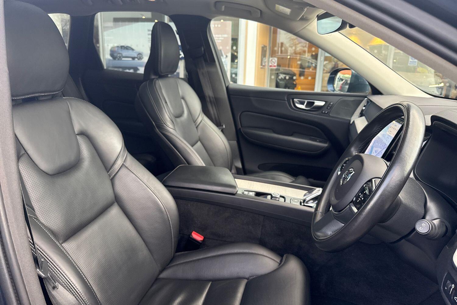 Used Volvo XC60 2022 for sale - 76824825: Photo 26