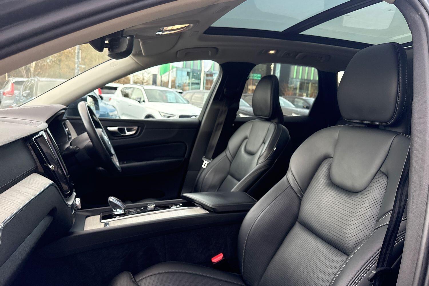 Used Volvo XC60 2022 for sale - 76824825: Photo 28