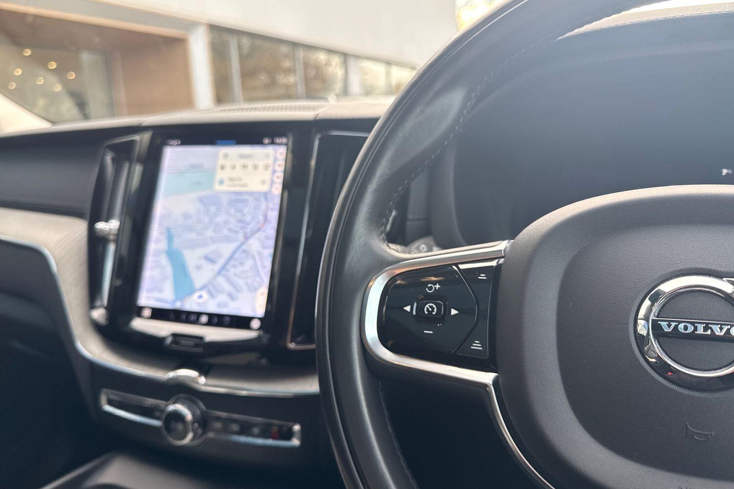 Used Volvo XC60 2022 for sale - 76824825: Photo 36
