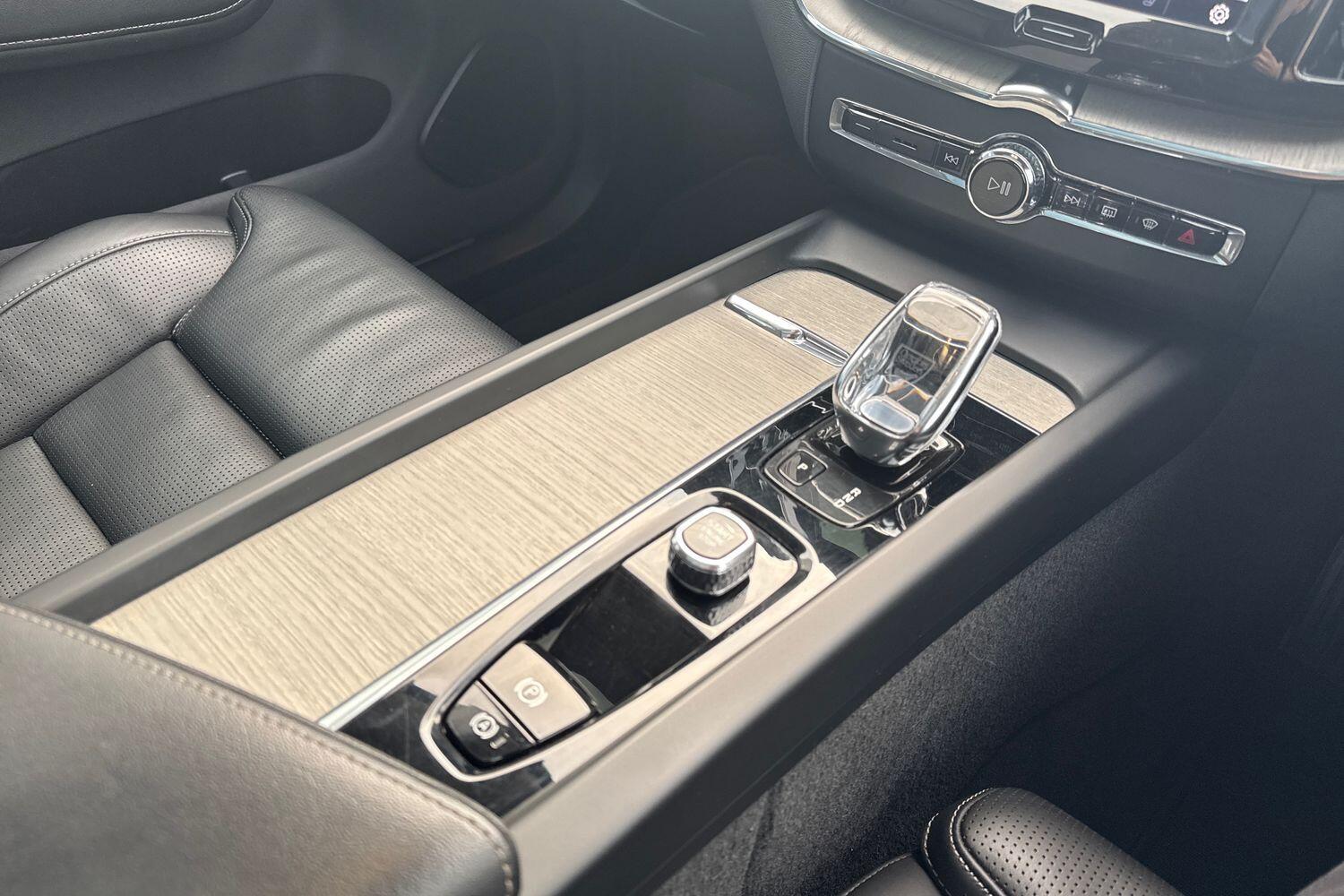 Used Volvo XC60 2022 for sale - 76824825: Photo 44