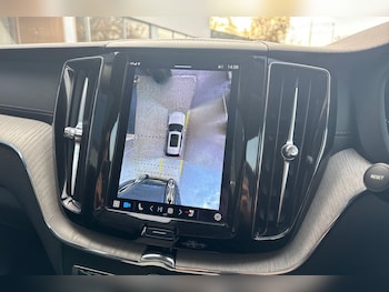 Used Volvo XC60 2022 for sale - 76824825: Photo