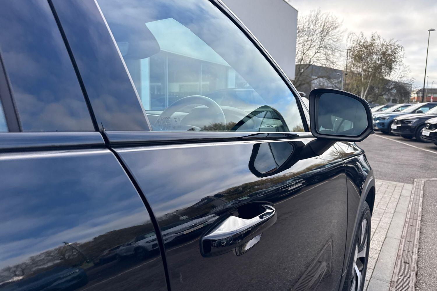 Used Volvo XC40 2023 for sale - 76644807: Photo 17