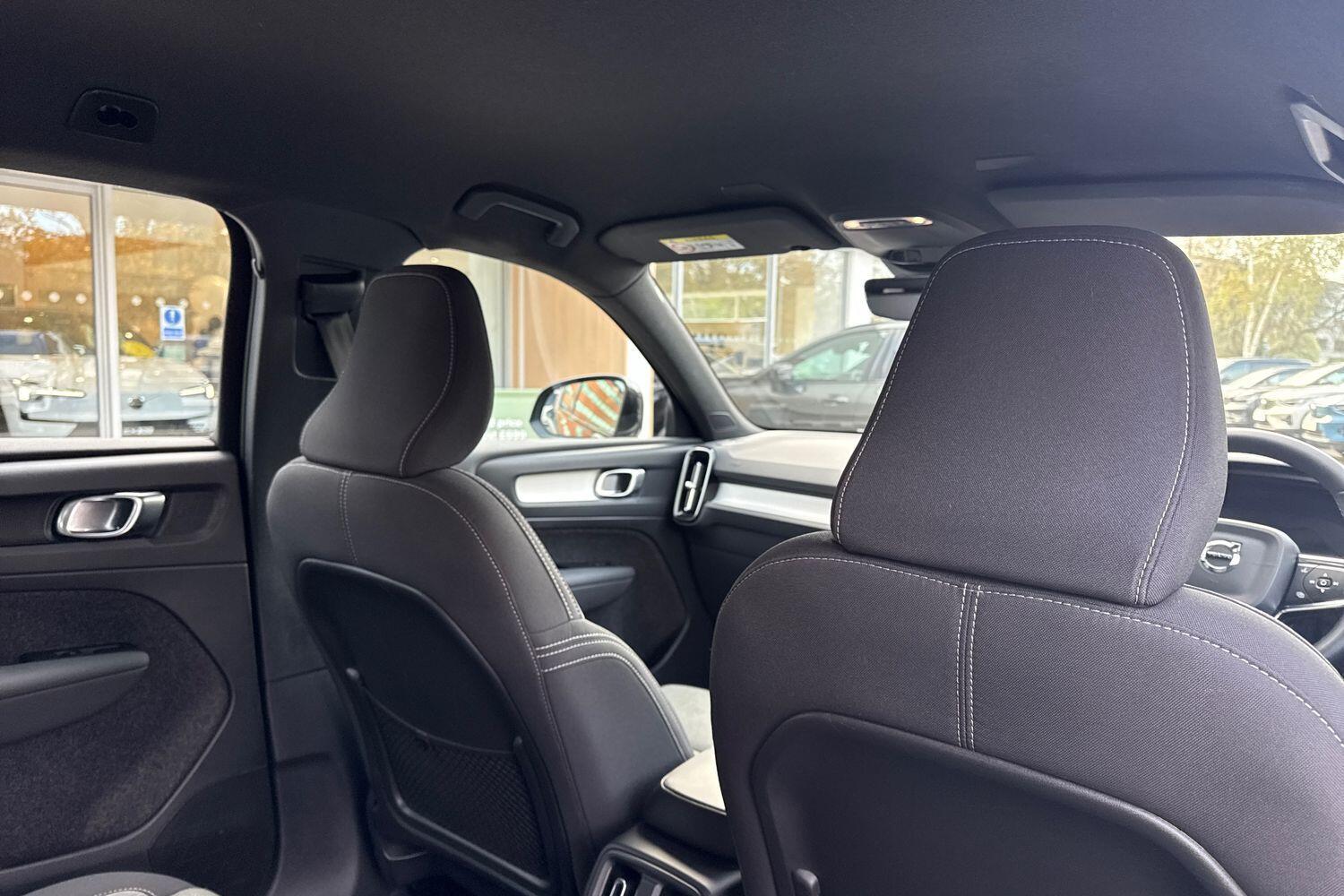 Used Volvo XC40 2023 for sale - 76644807: Photo 24