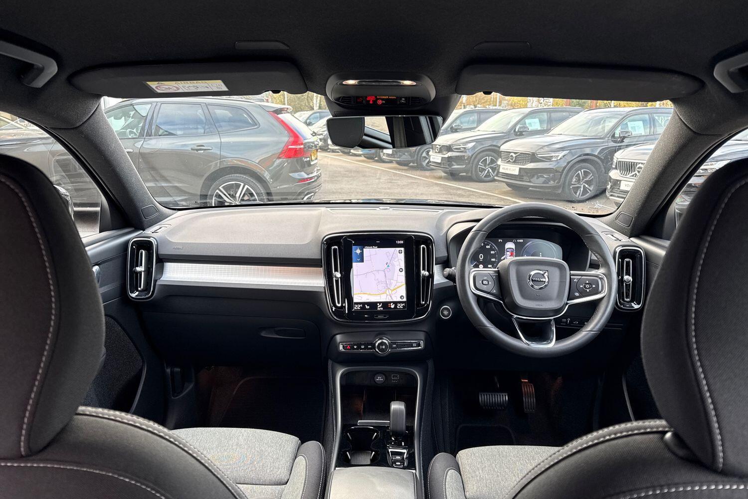 Used Volvo XC40 2023 for sale - 76644807: Photo 3