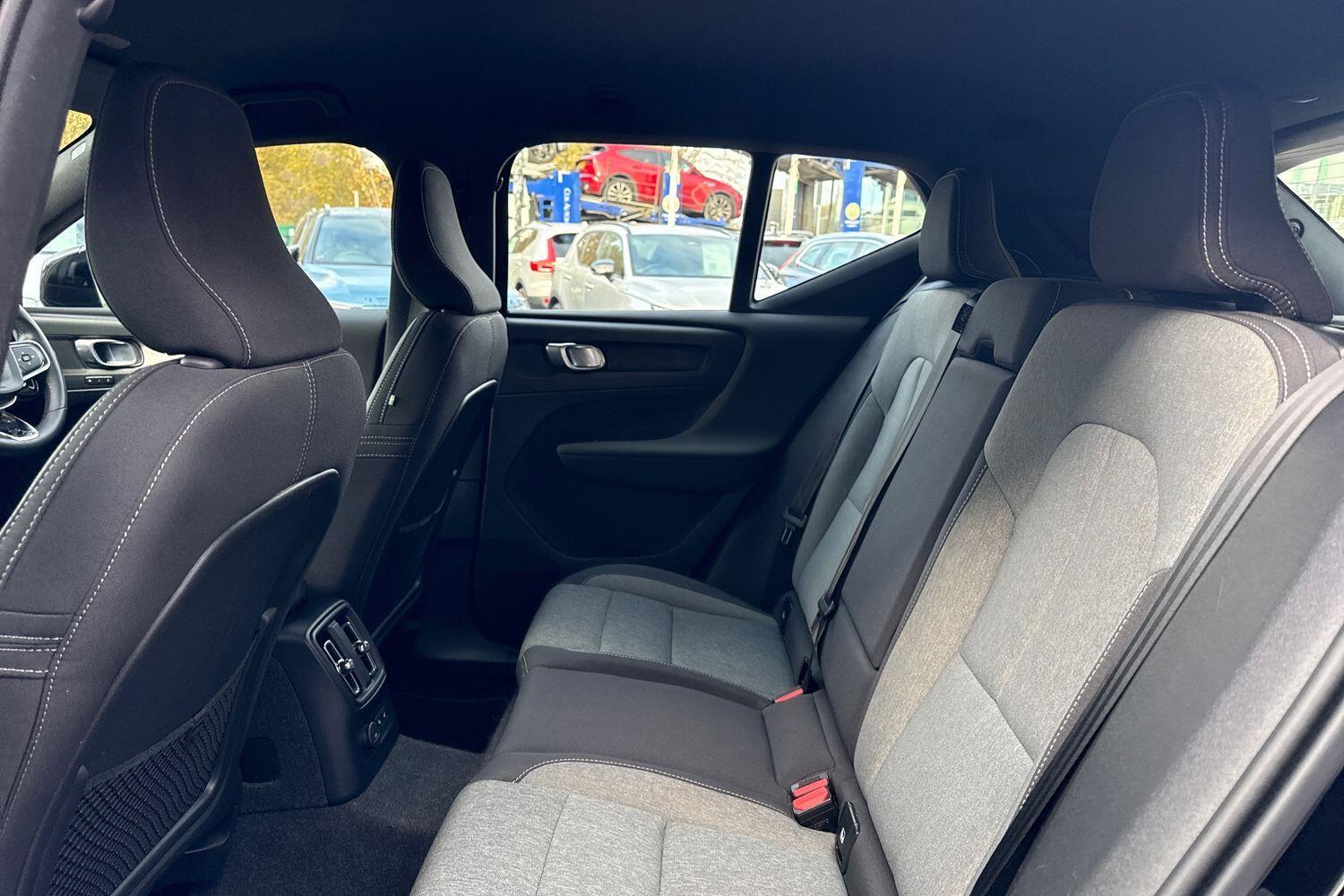 Used Volvo XC40 2023 for sale - 76644807: Photo 30