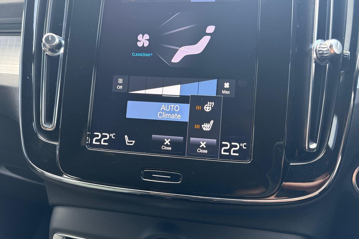 Used Volvo XC40 2023 for sale - 76644807: Photo 40