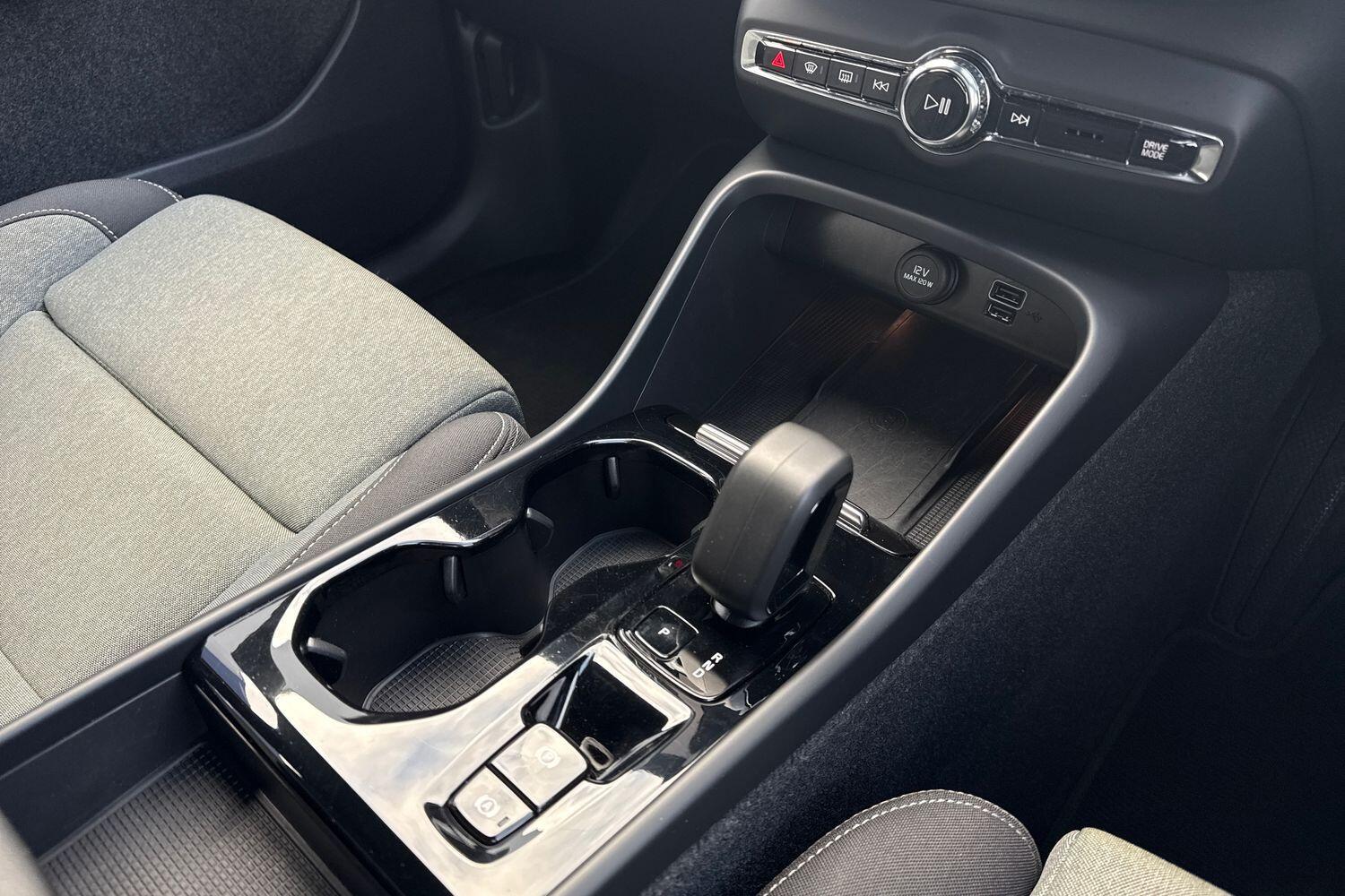 Used Volvo XC40 2023 for sale - 76644807: Photo 44