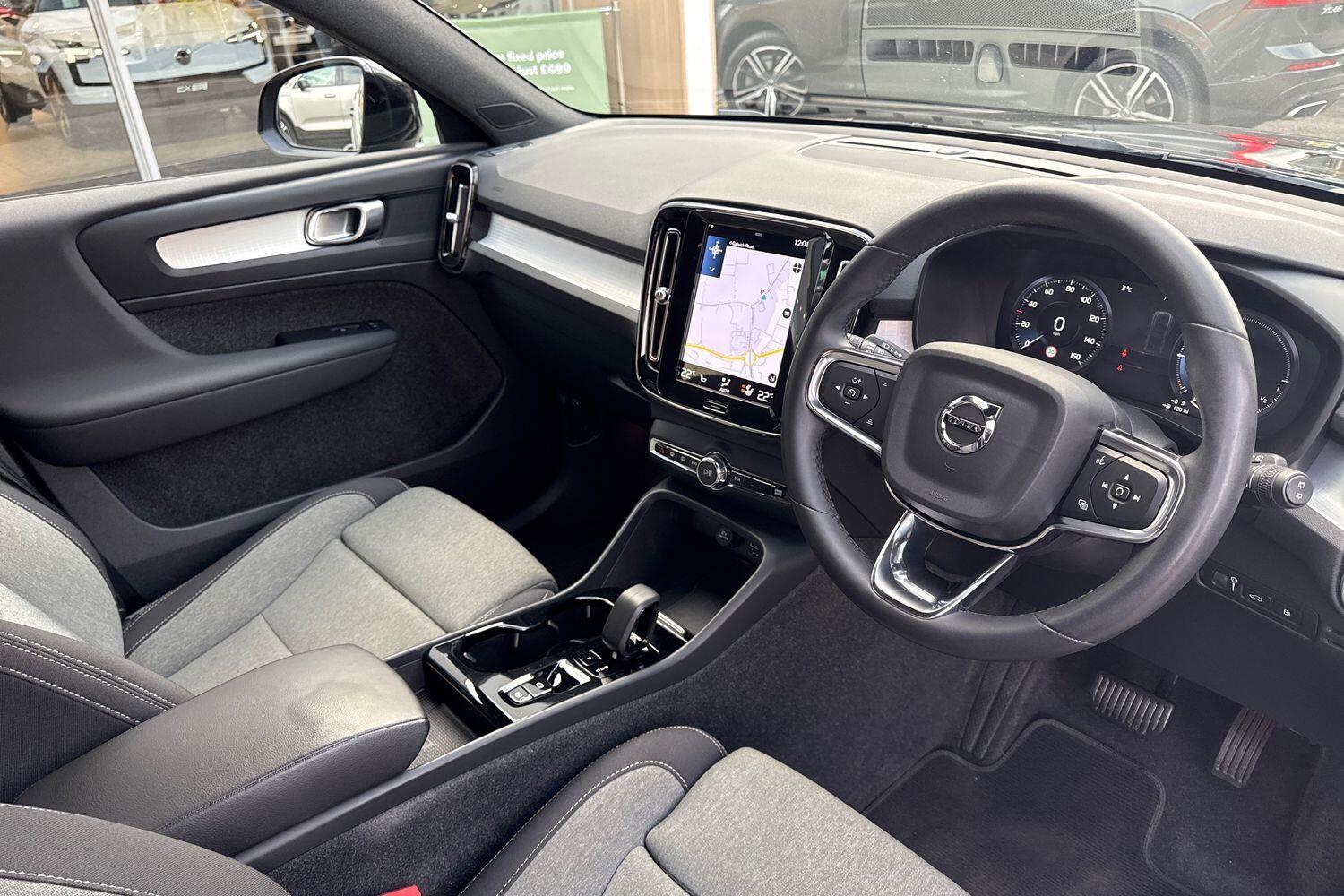 Used Volvo XC40 2023 for sale - 76644807: Photo 6