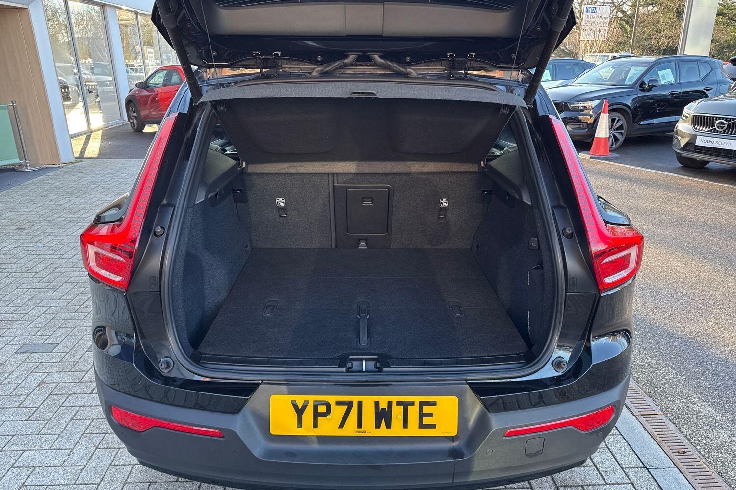 Used Volvo XC40 for sale - 77468742: Photo 20