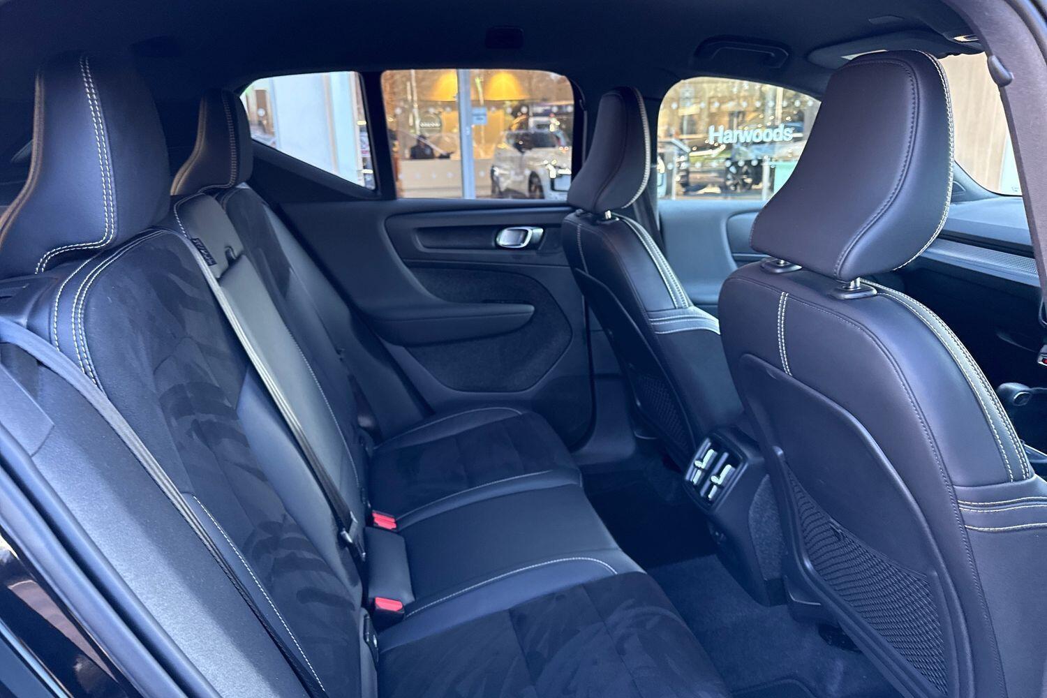 Used Volvo XC40 for sale - 77468742: Photo 23