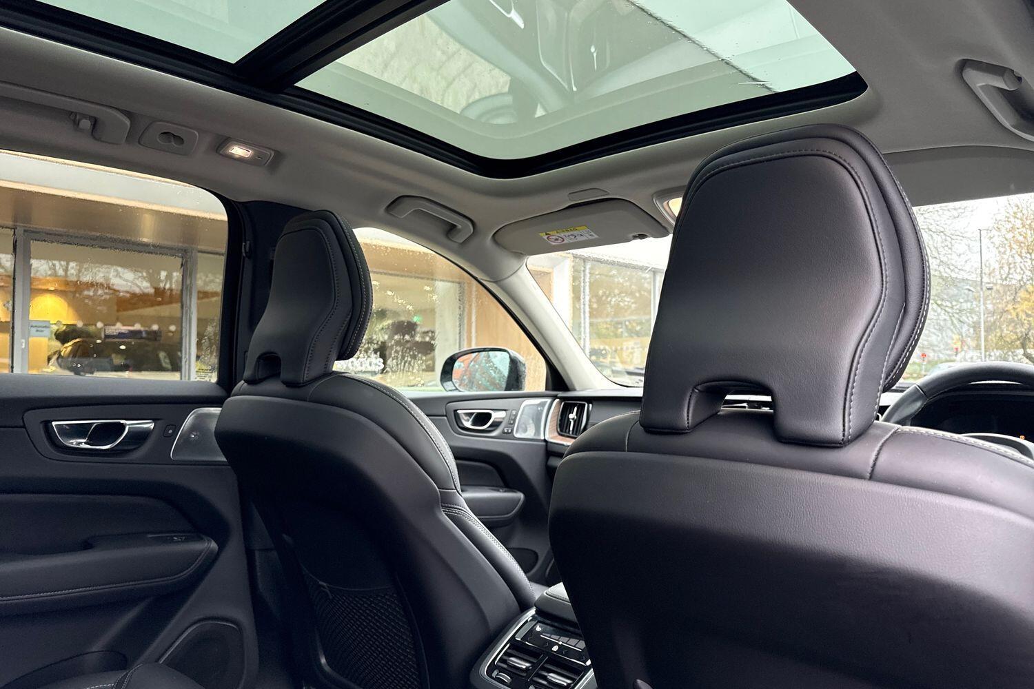 Used Volvo XC60 2022 for sale - 76772191: Photo 24