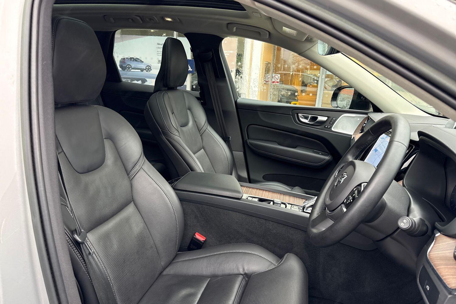 Used Volvo XC60 2022 for sale - 76772191: Photo 26