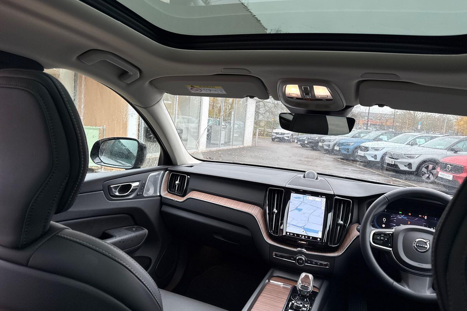 Used Volvo XC60 2022 for sale - 76772191: Photo 33