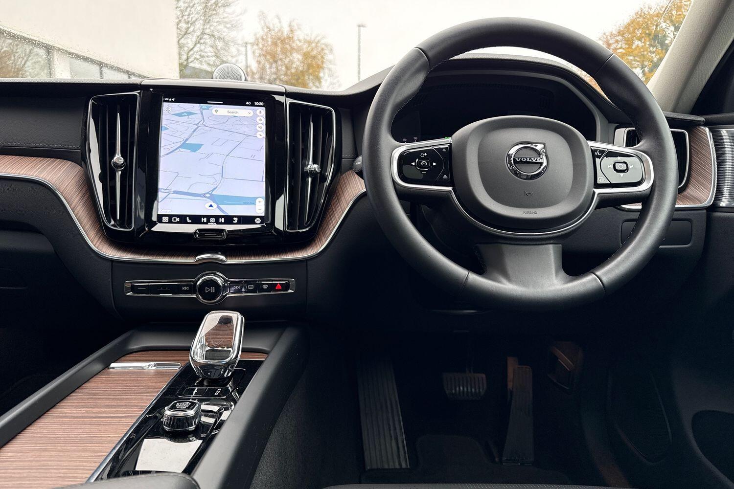 Used Volvo XC60 2022 for sale - 76772191: Photo 35