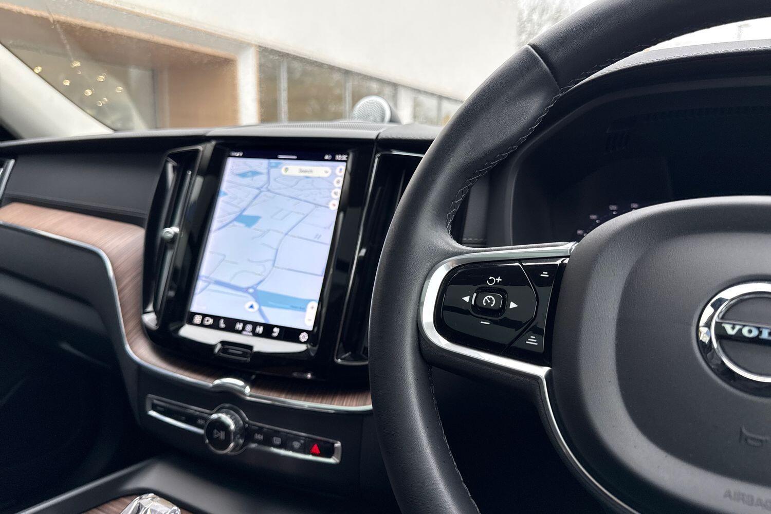 Used Volvo XC60 2022 for sale - 76772191: Photo 37