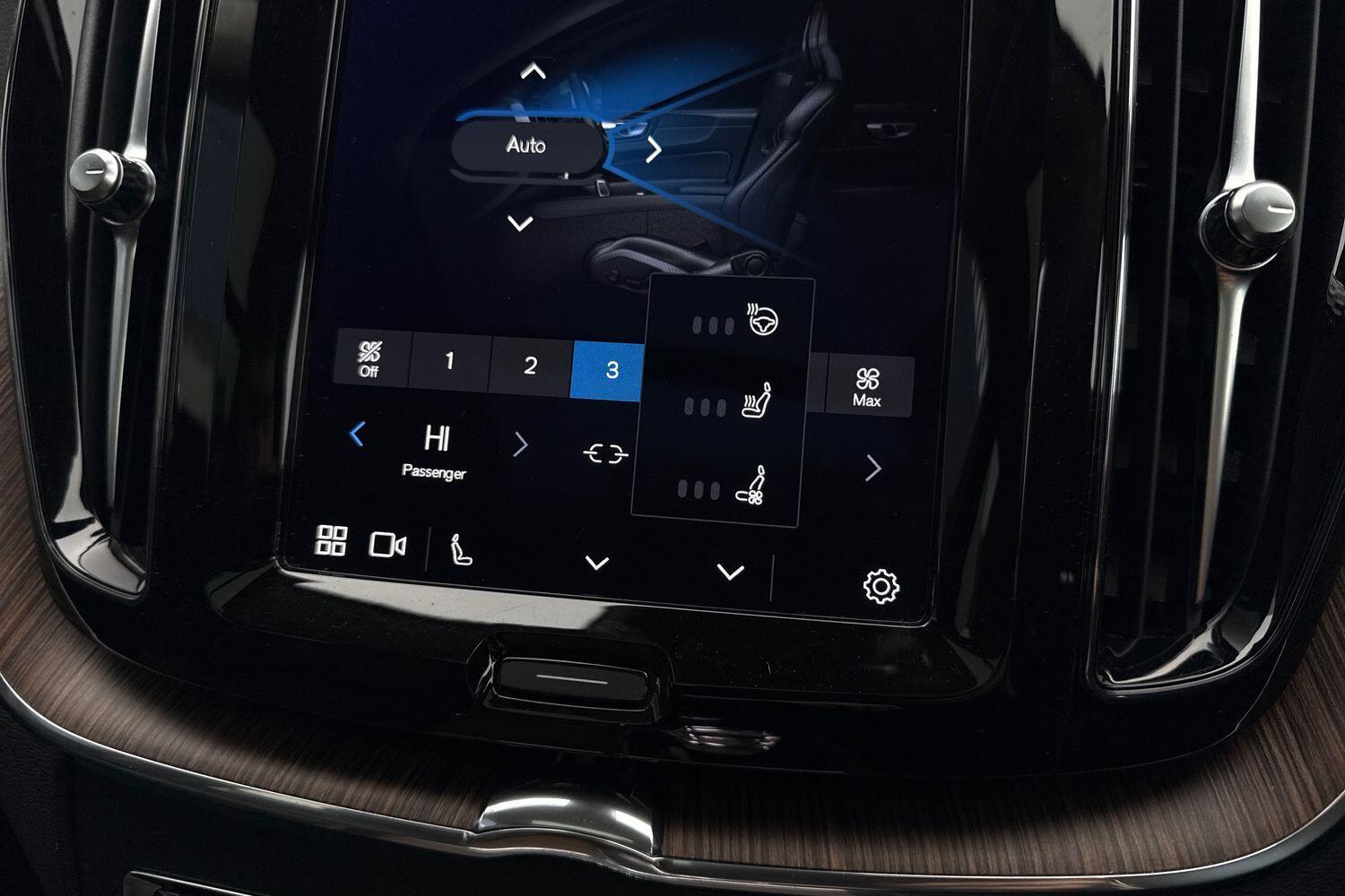 Used Volvo XC60 2022 for sale - 76772191: Photo 41