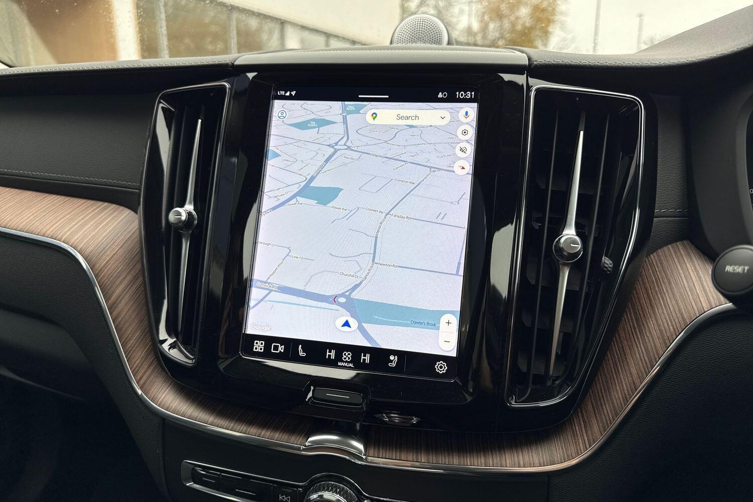 Used Volvo XC60 2022 for sale - 76772191: Photo 5