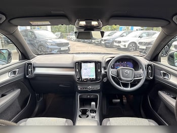 Used Volvo XC40 2024 for sale - 75978548: Photo