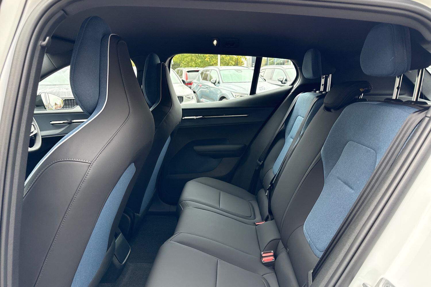 Used Volvo EX30 2025 for sale - 76522333: Photo 29