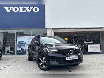 Volvo - XC40