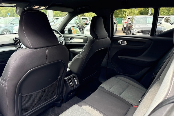 Used Volvo XC40 2023 for sale - 76179528: Photo 30