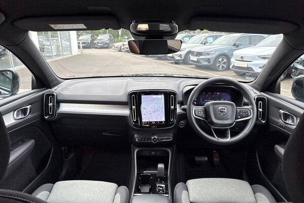 Used Volvo XC40 2023 for sale - 76179528: Photo 3