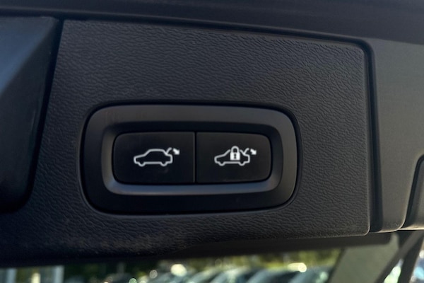 Used Volvo XC60 2022 for sale - 76260295: Photo 19