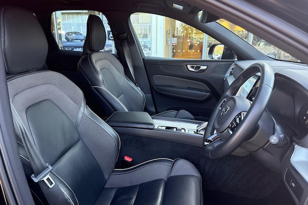 Used Volvo XC60 2022 for sale - 76260295: Photo 24