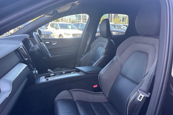 Used Volvo XC60 2022 for sale - 76260295: Photo 26