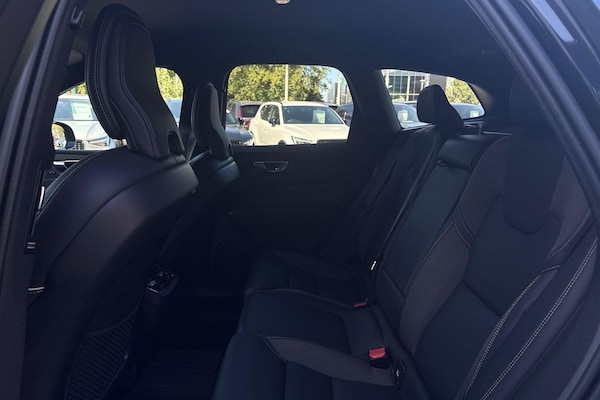 Used Volvo XC60 2022 for sale - 76260295: Photo 28