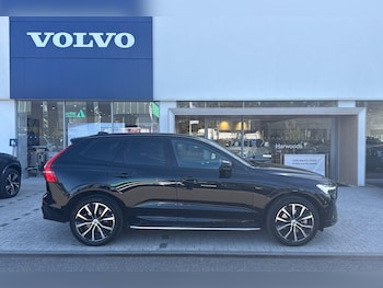 Used Volvo XC60 2022 for sale - 76260295: Photo 2