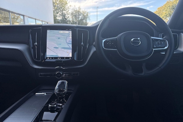 Used Volvo XC60 2022 for sale - 76260295: Photo 32