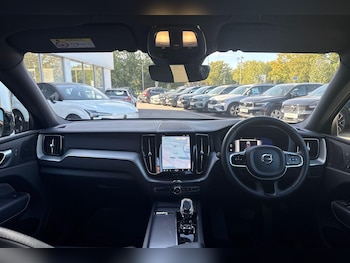 Used Volvo XC60 2022 for sale - 76260295: Photo 3