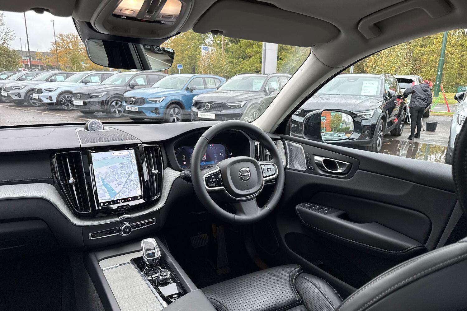 Used Volvo XC60 2025 for sale - 76457562: Photo 33