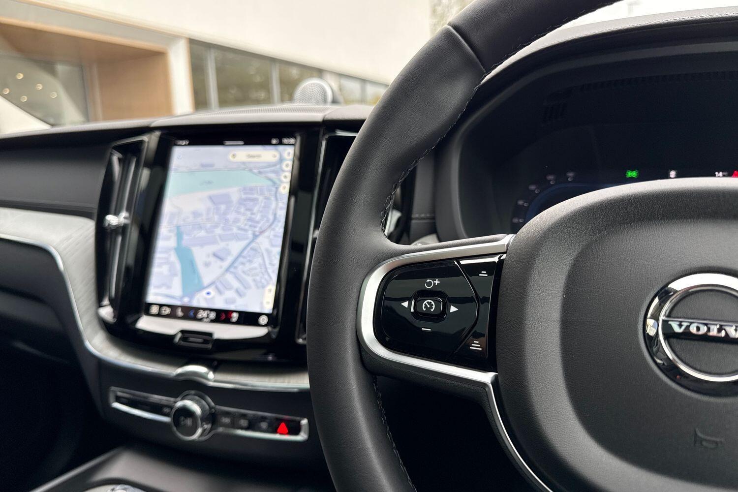 Used Volvo XC60 2025 for sale - 76457562: Photo 36