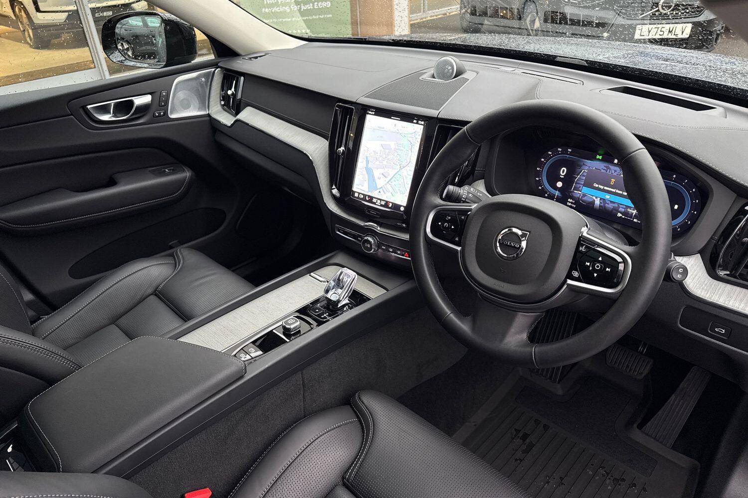 Used Volvo XC60 2025 for sale - 77156194: Photo 6