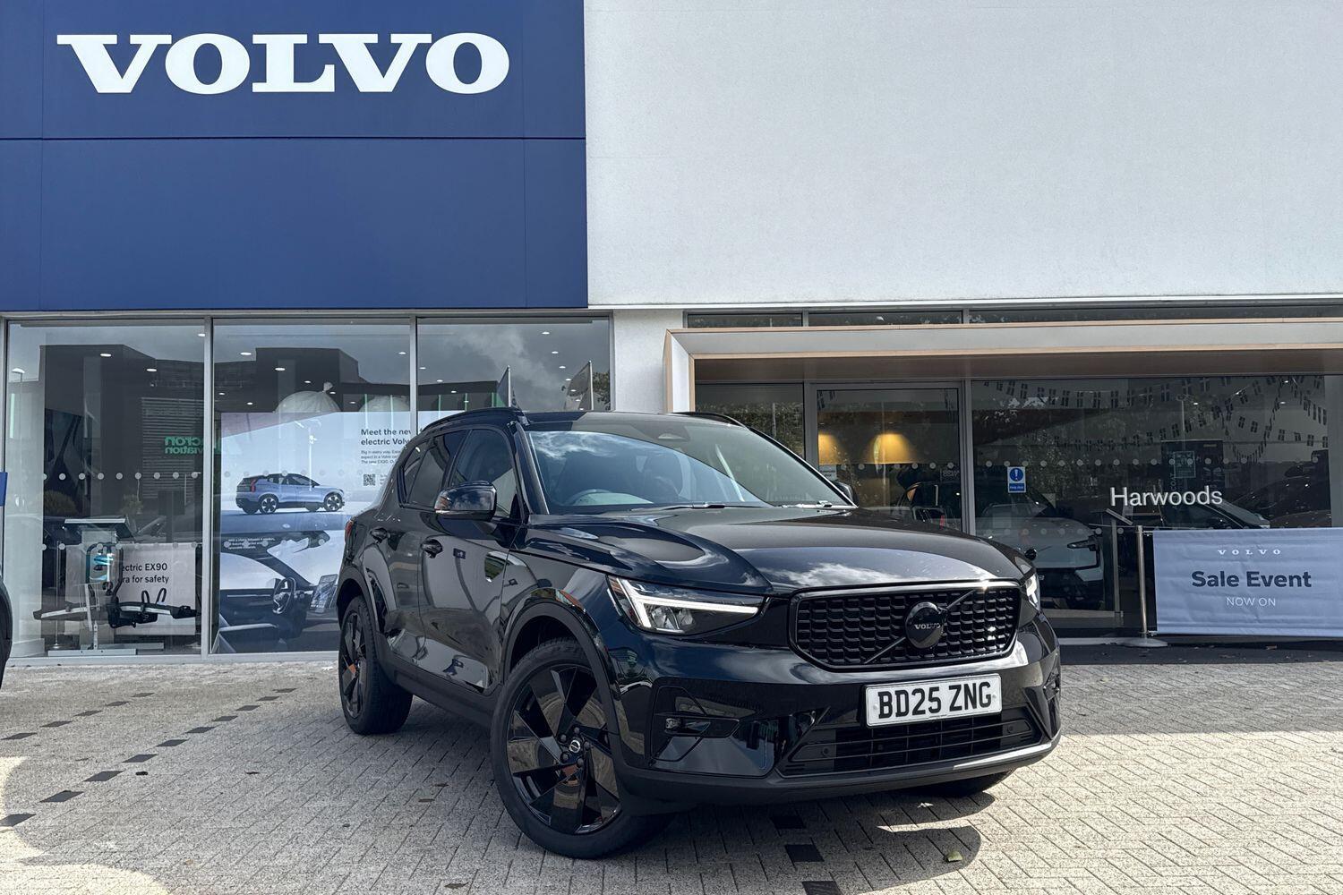 Used Volvo XC40 2025 for sale - 76174835: Photo 1