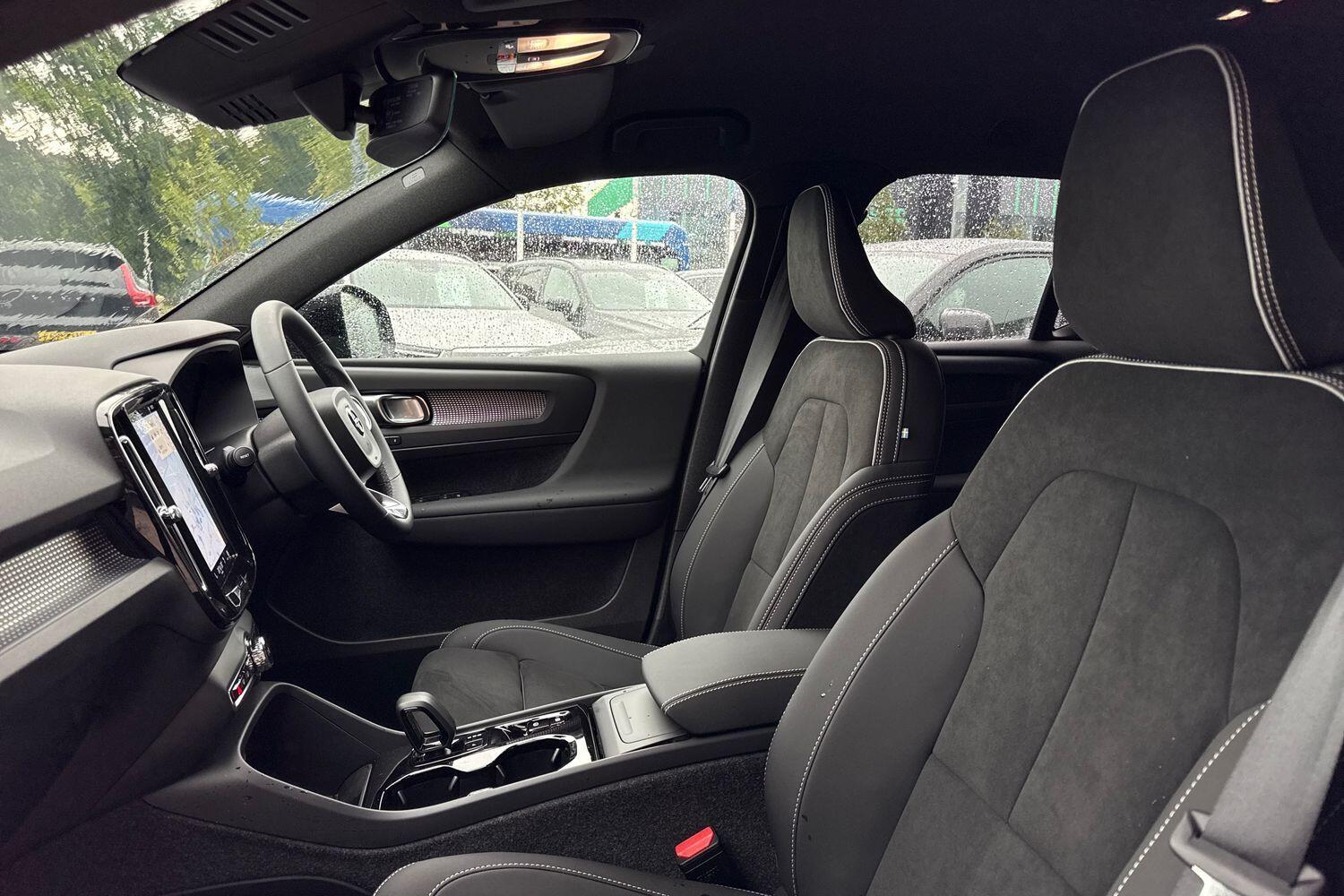 Used Volvo XC40 2025 for sale - 76174835: Photo 27