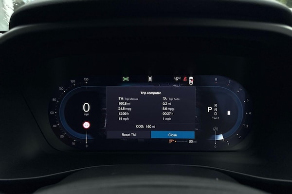 Used Volvo XC40 2025 for sale - 76174835: Photo 43