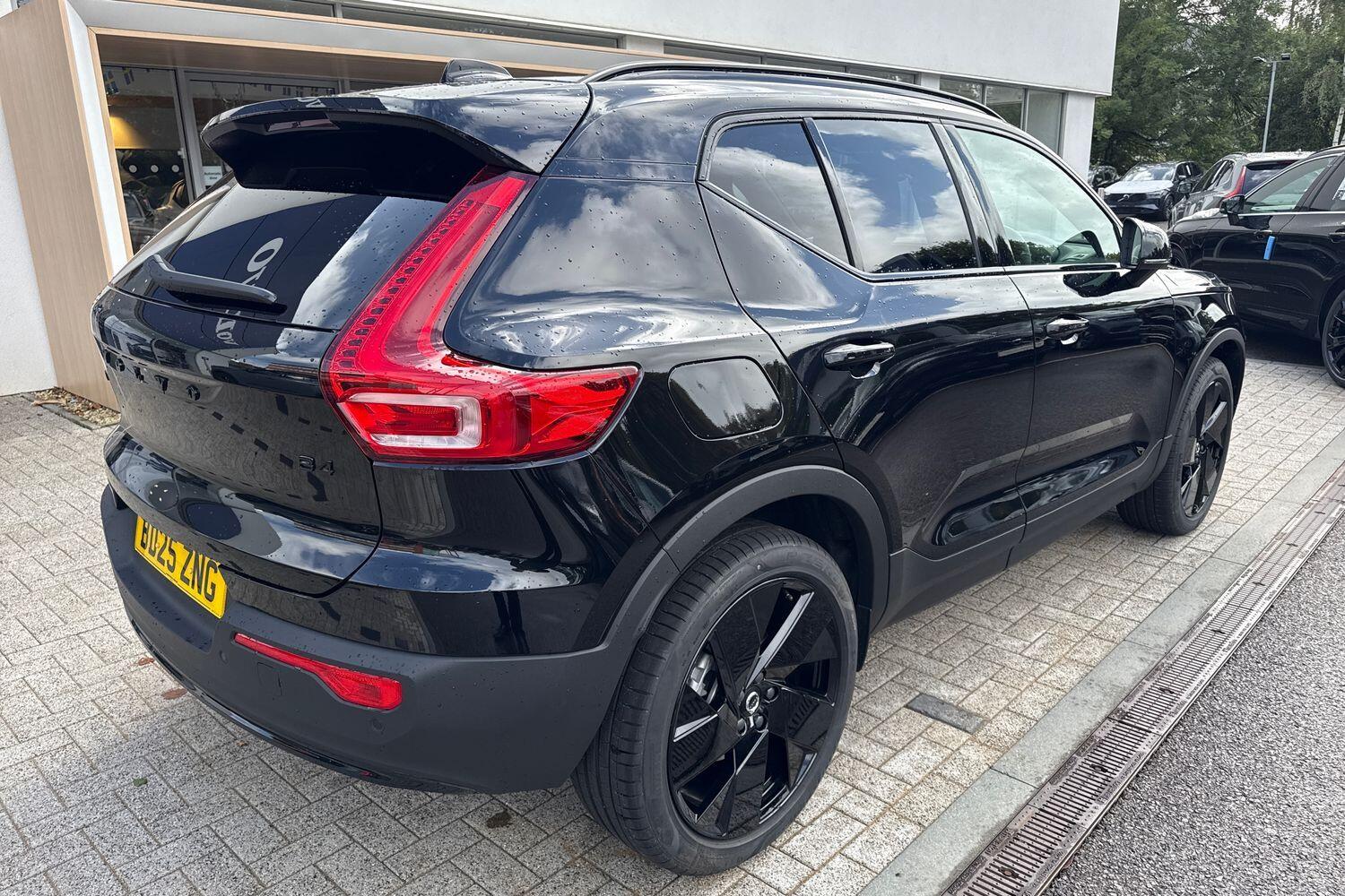 Used Volvo XC40 2025 for sale - 76174835: Photo 7