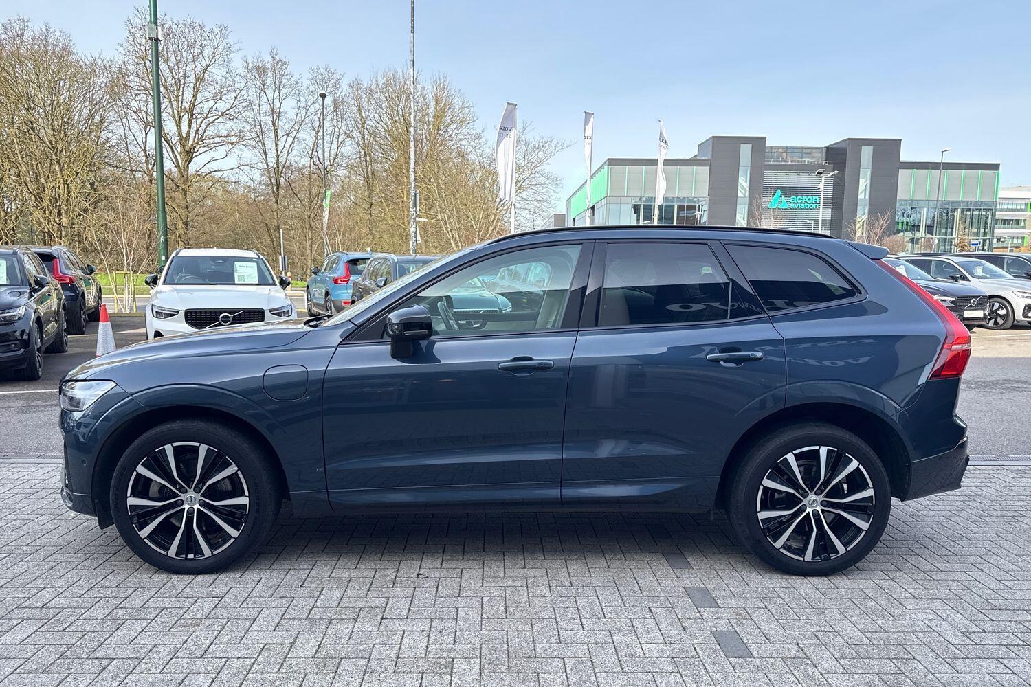 Used Volvo XC60 2022 for sale - 77657861: Photo 11