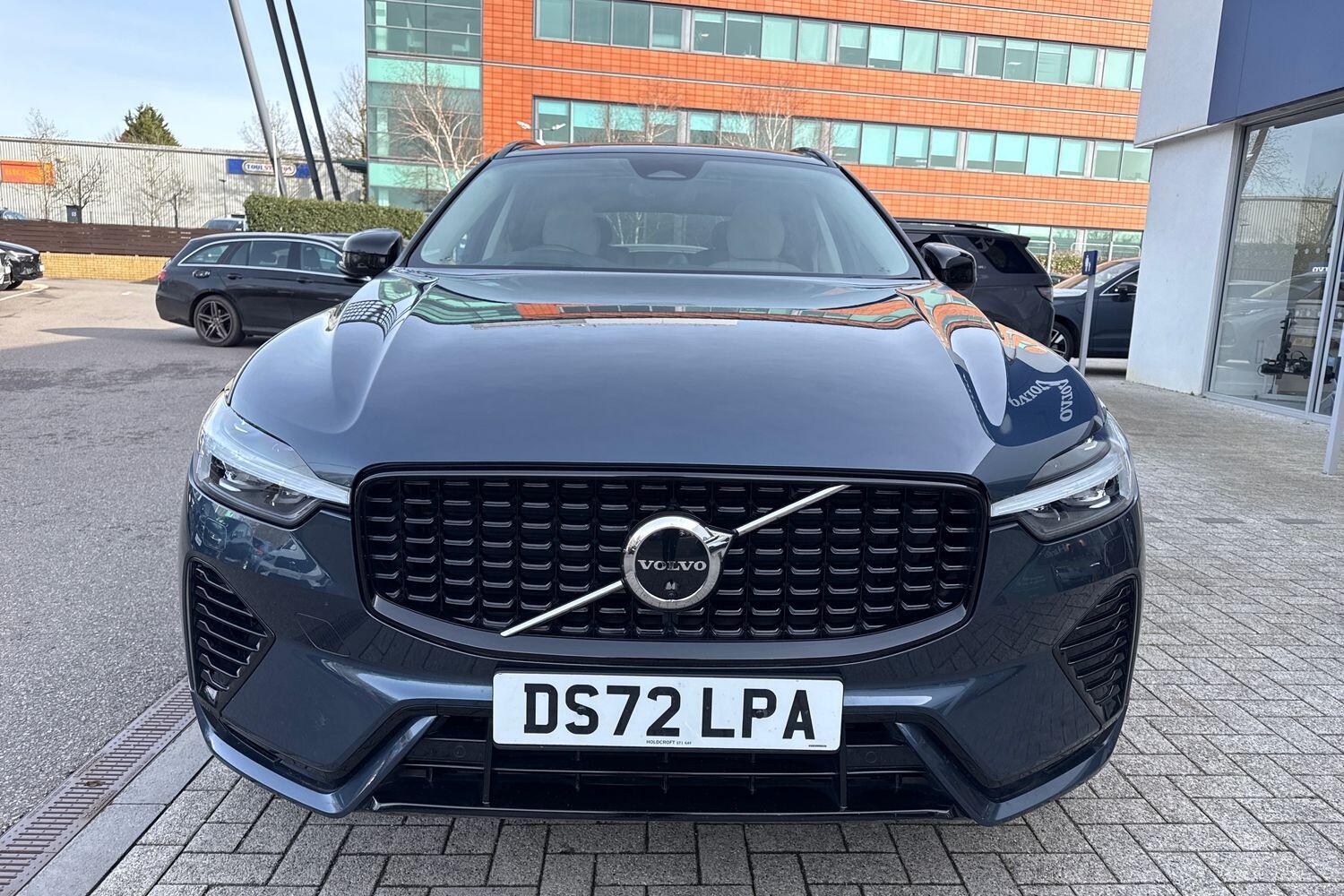 Used Volvo XC60 2022 for sale - 77657861: Photo 13