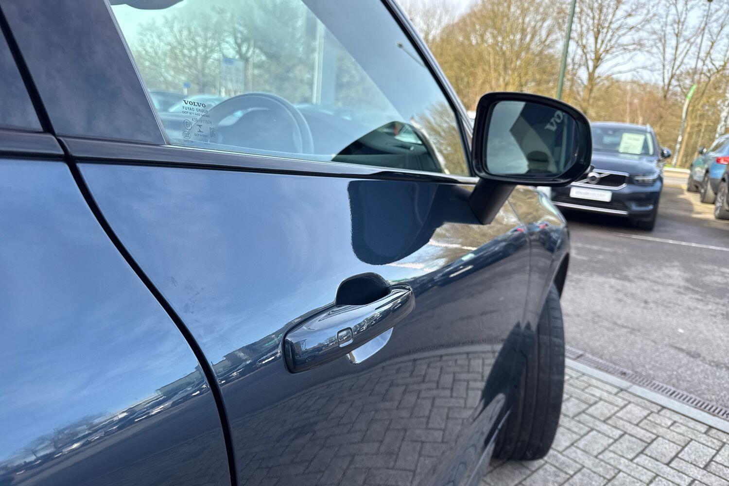 Used Volvo XC60 2022 for sale - 77657861: Photo 17